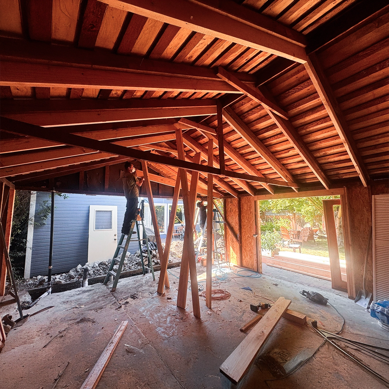 Oakland Garage Image 1