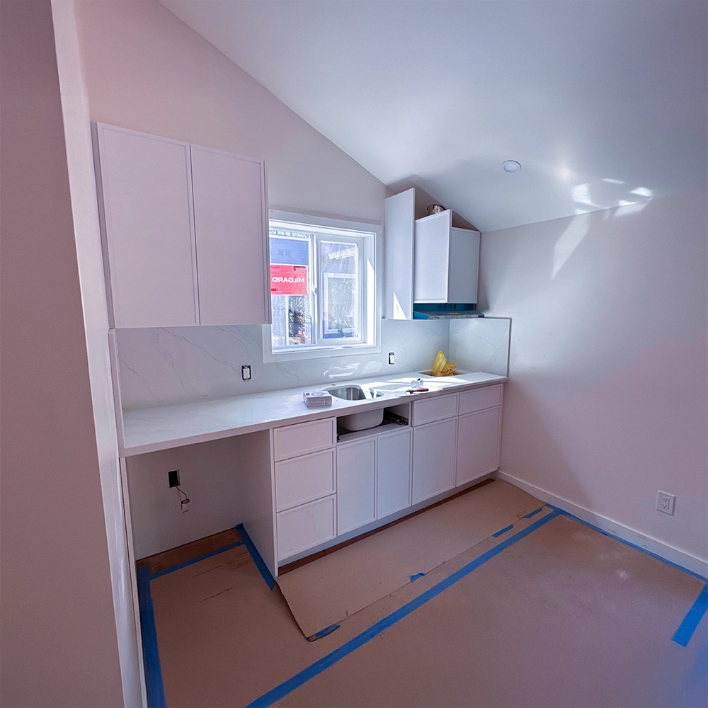 Oakland Garage Image 2